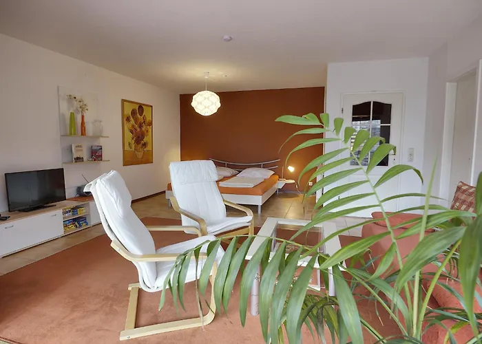 Fibian, Hanka 公寓